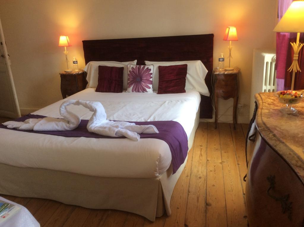 Chambre D'Hotes "Le Village" Villenouvelle Bagian luar foto